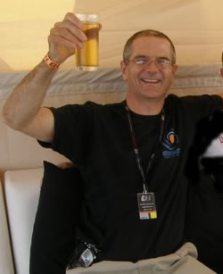 VIP Rob enjoys a beer in Dubai