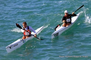 Dawid Mocke dices with Tom Schilperoort