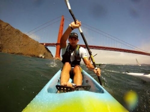 Barry Lewin racing under the Golden Gate Bridge