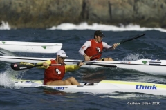 Dawid Mocke and Ben Allen sprint off the line - DR 2010